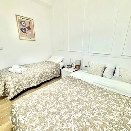 HomeAway Pescara Portanuova-2